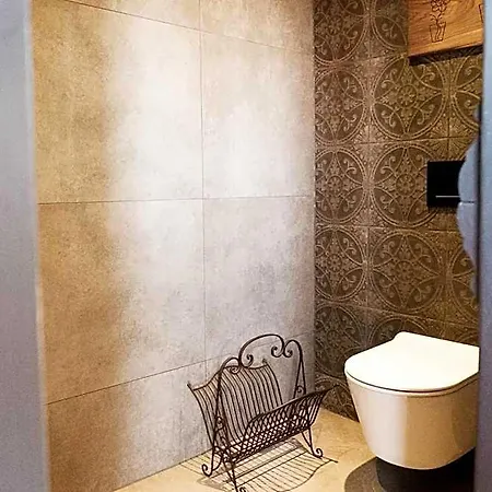 Gerendaház Amberner Penthouse *